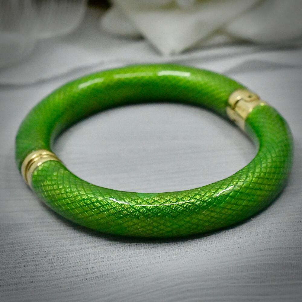 Erwin Pearl Bright Lime Green Snakeskin Textured Bangle Magnetic Clasp